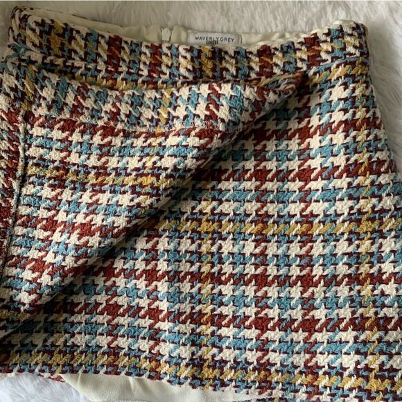 ANTHROPOLOGIE MINI SKIRT - Picture 6 of 11